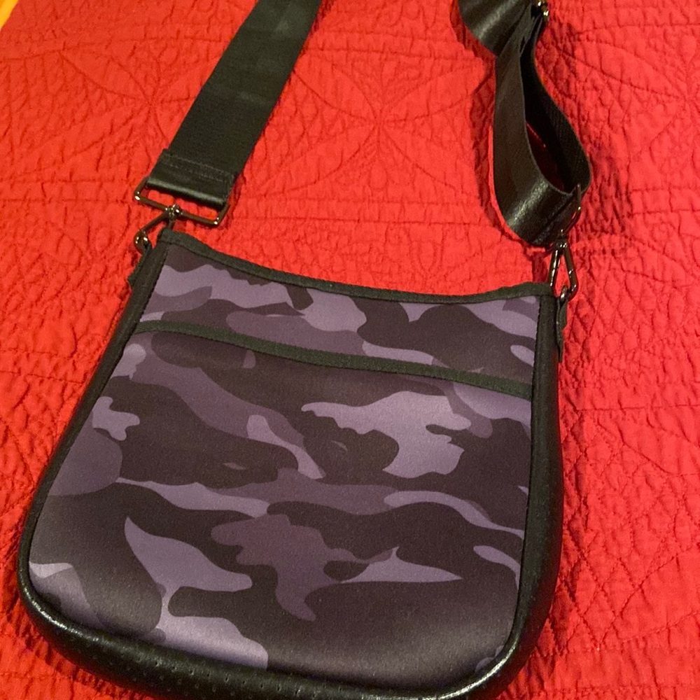 Haute shore cameo bag - Picture 2 of 4
